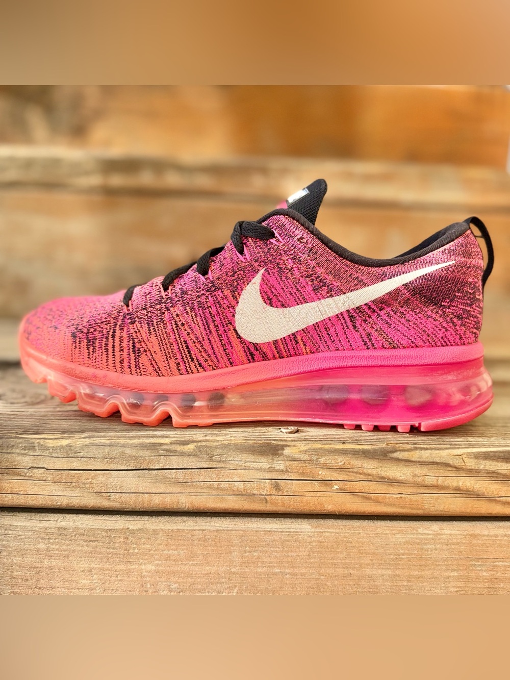 Nike Flyknit Max Women’s 7.5 Pink Foil Hot Lava Running Shoes 620659-006